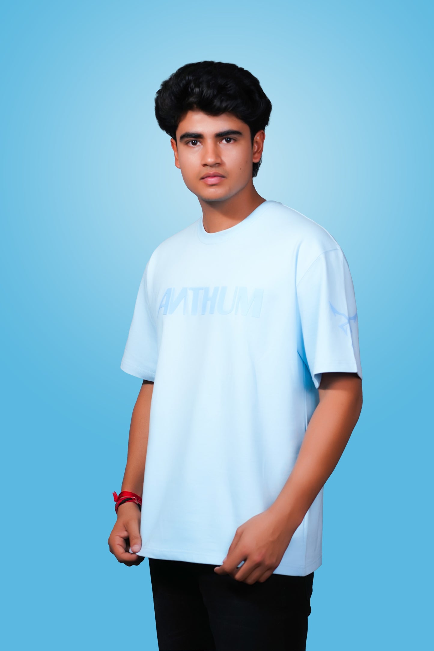 BLUE MNML TEE